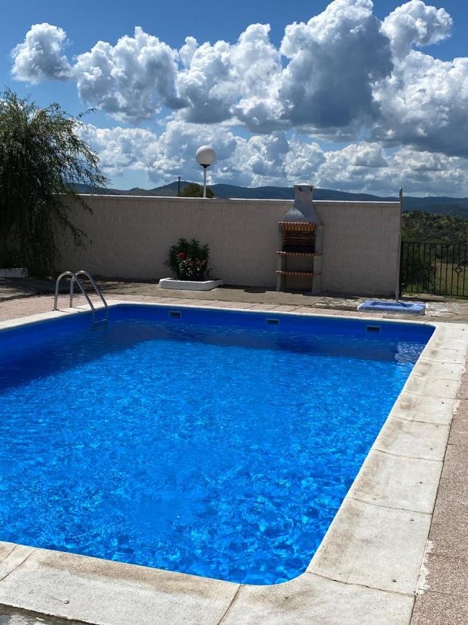 Casa Rural Montes De Trigo Jerez De Los Caballeros Buitenkant foto