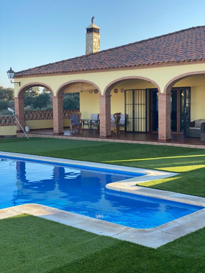 Casa Rural Montes De Trigo Jerez De Los Caballeros Buitenkant foto